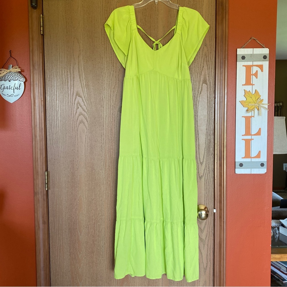 Isabel Maternity Green Flutter Sleeve Maxi Dress